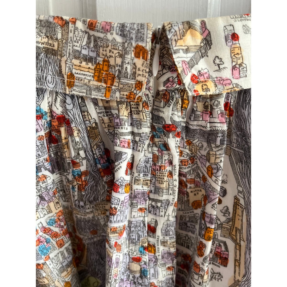 ✨ Carven Paris Graphic Print High-Rise Pleated Skirt, US 4 EU 40 ✨