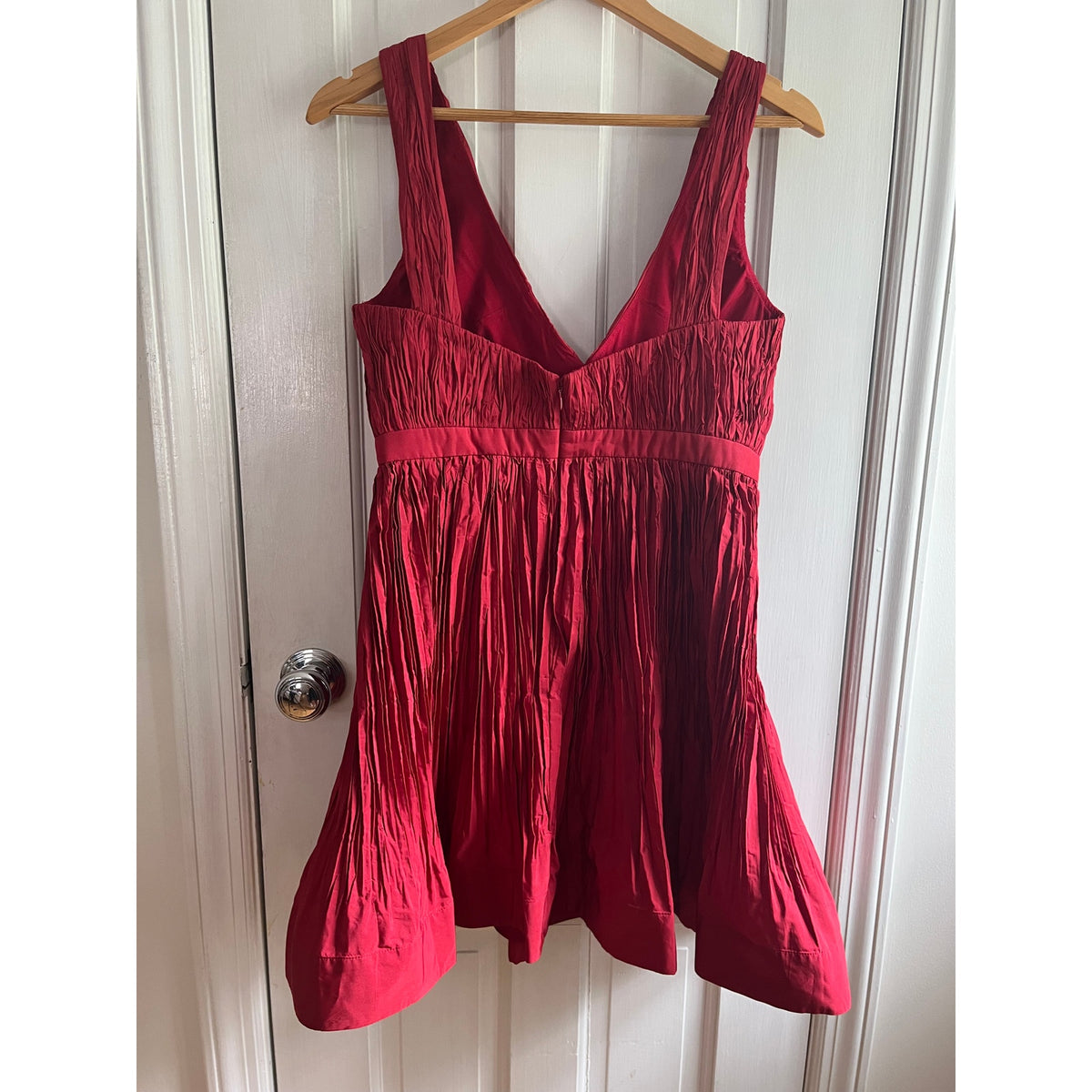 ✨ NWT Alexis Marilou Red Pleated Mini Dress M ✨ Wedding Guest Showstopper