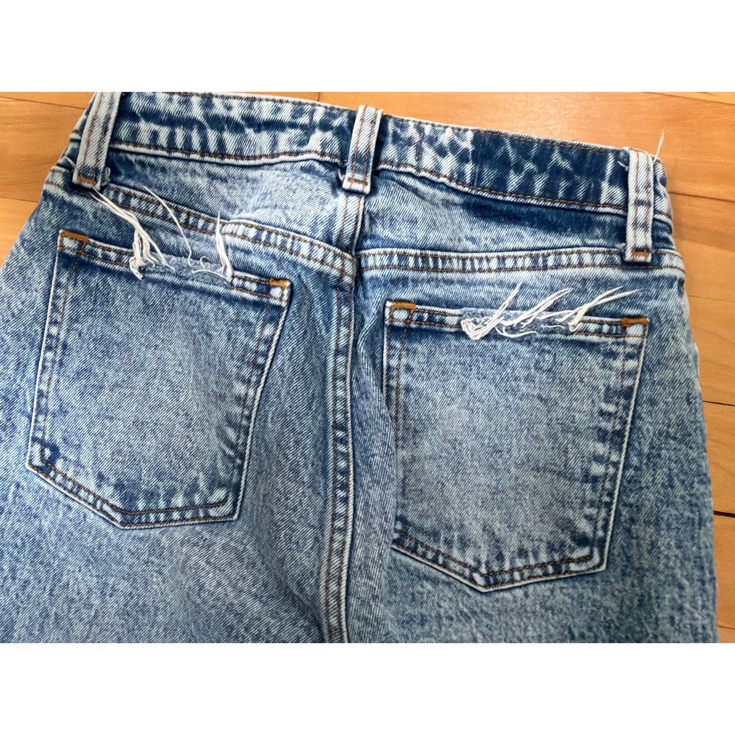 Abercrombie & Fitch Size 0 Acid Wash The Mom High Rise Curve Jeans
