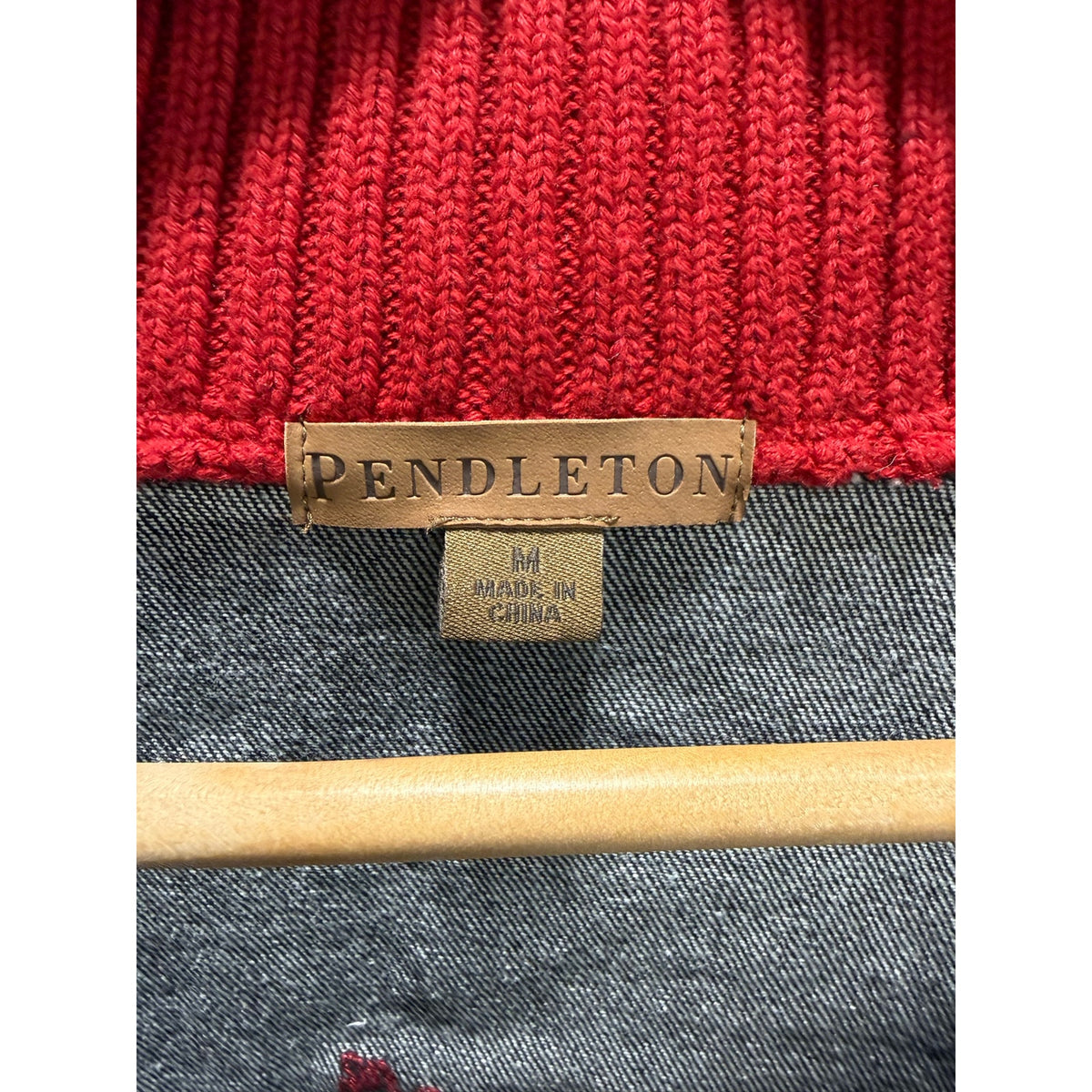 Pendleton Mens Medium Wool Knit Denim Cowboy Rodeo Trucker Jacket Red Grey Aztec