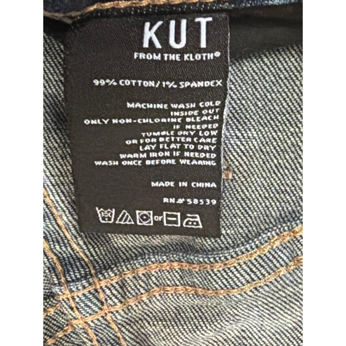Kut Size 4 Dark Wash Cathrine Style Boyfriend Cut Jeans