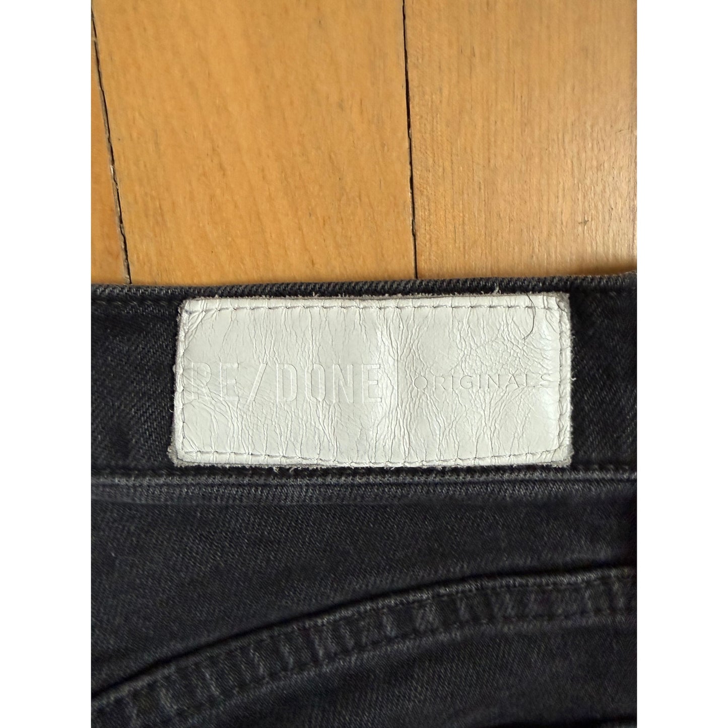 RE/DONE Black High Rise Cropped Jeans - Size 25 - EUC