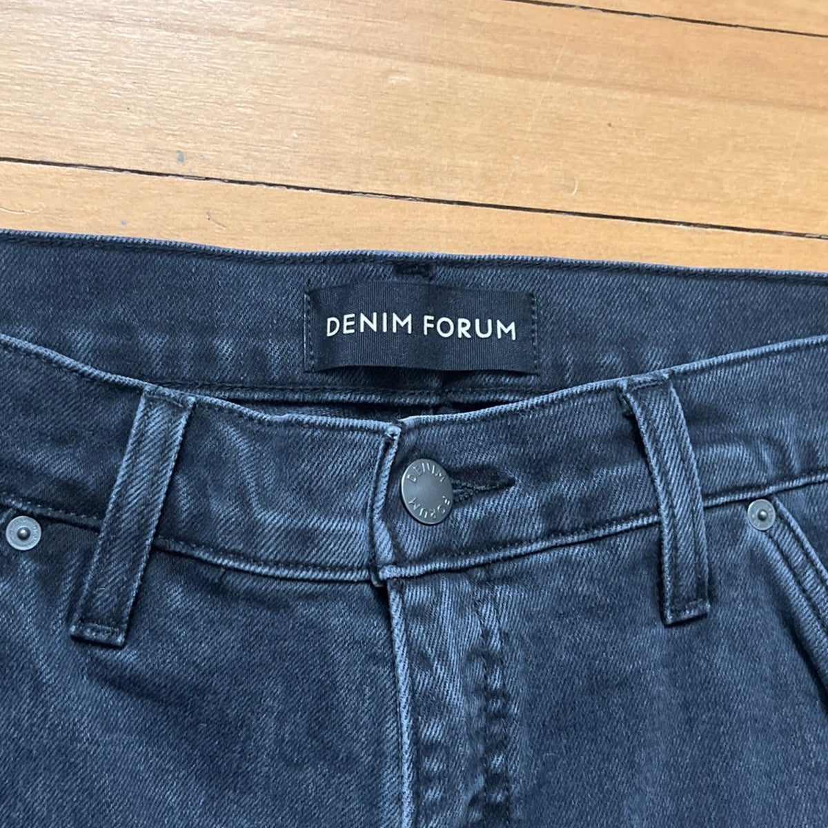 Denim Forum The Arlo High Rise Straight Trouser Jeans 27W/28L Black EUC
