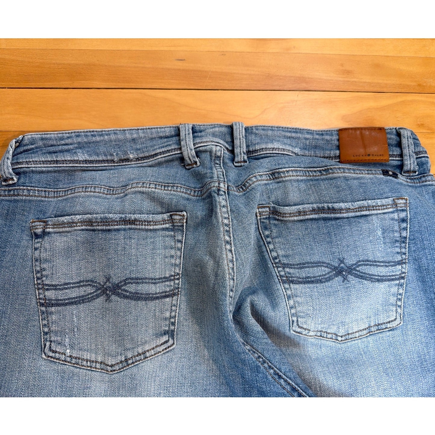 Lucky Brand Size 18W Reese Boyfreinds Blue Ripped Jean
