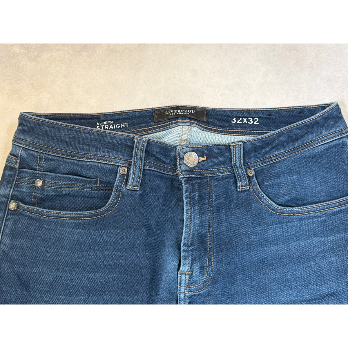 Liverpool Los Angeles Modern Straight Size 32 Fit Blue Jeans