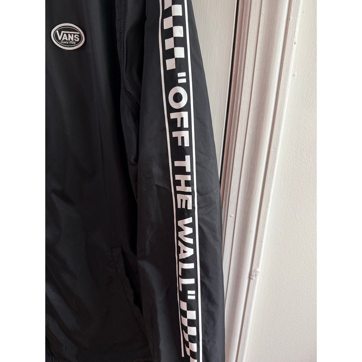 Vintage Vans Black Bomber Jacket Size Large Classic Skater Outerwear Flight Coat