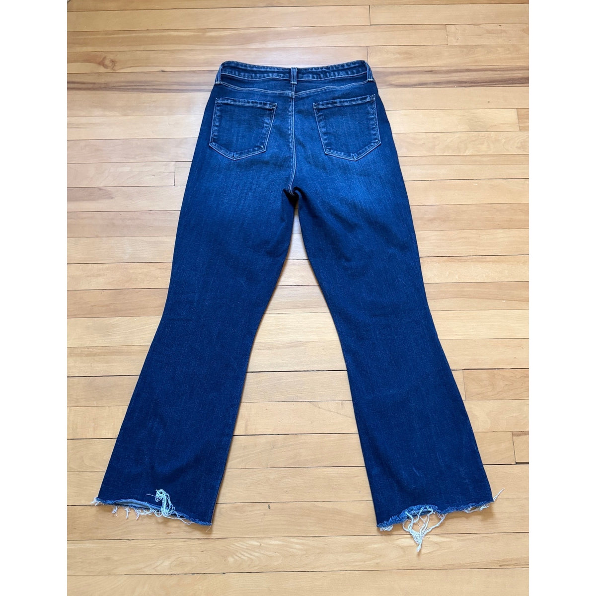 L'AGENCE Kendra Crop Flare Jeans 27 High Rise Dark Wash Columbia EUC
