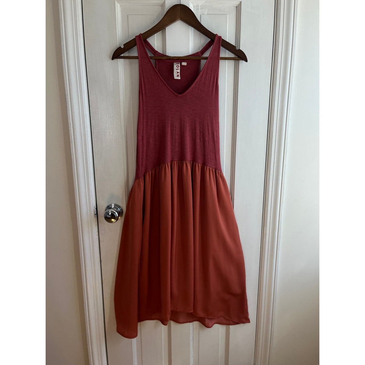 Dolan Left Coast Anthropologie Horizon Midi Dress | Rust V-Neck Racerback XS