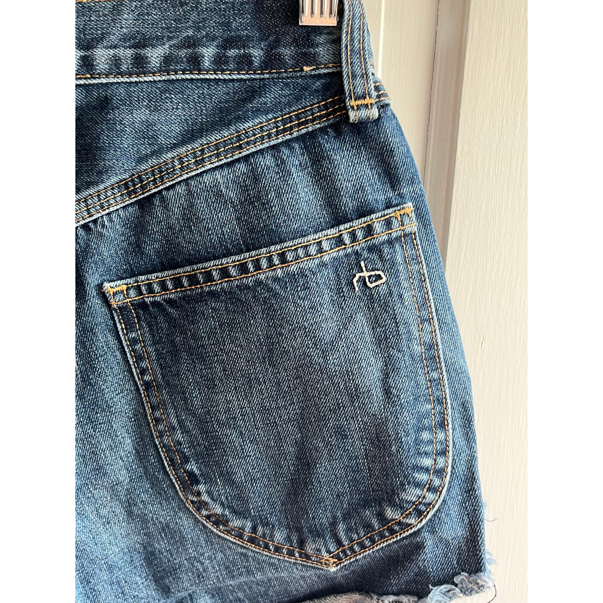 Rag & Bone High Rise Cut Off Denim Shorts Dark Indigo Sz 24
