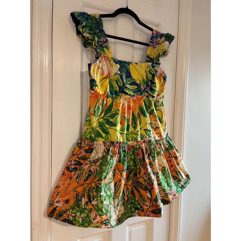 Farm rio, excellent condition, mini tiered jungle ruffle sleeve dress Size Small