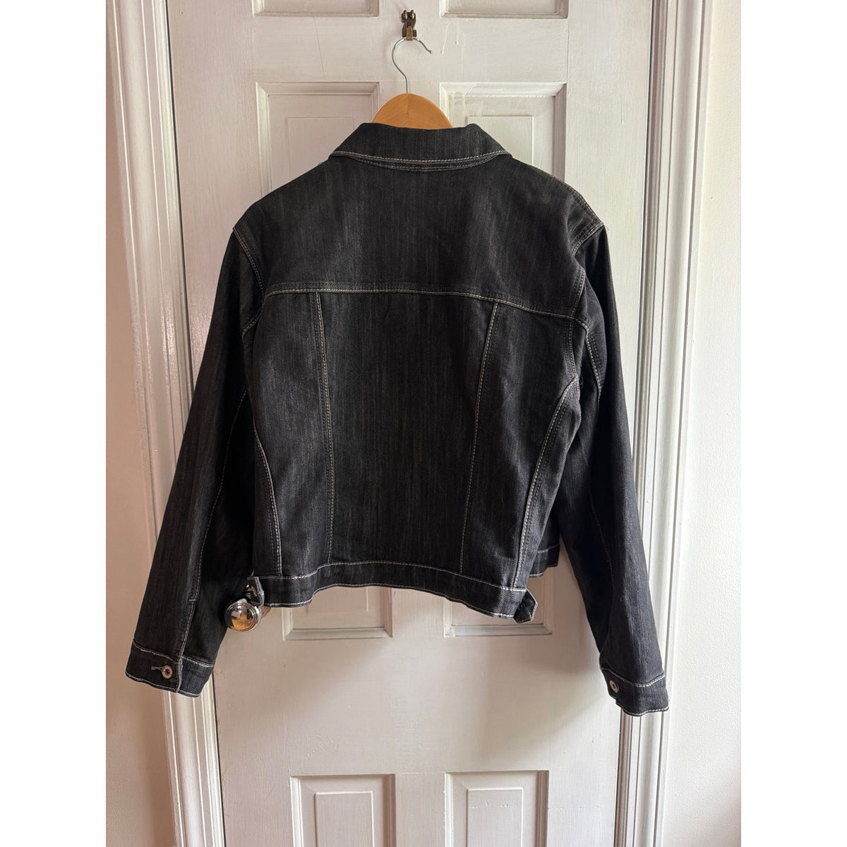 Dollhouse Black Contrast Stitch Denim Trucker Jacket 1X NEW