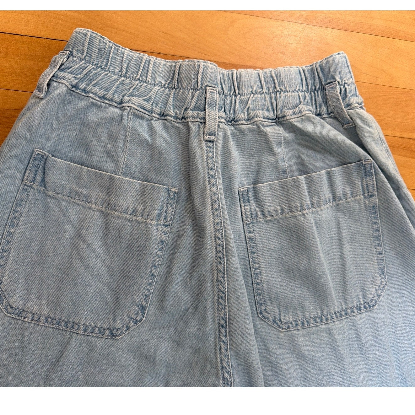 Adriano Goldschmied Size 28 Stretch Waist Light Wash Draped Barrel Leg Pants