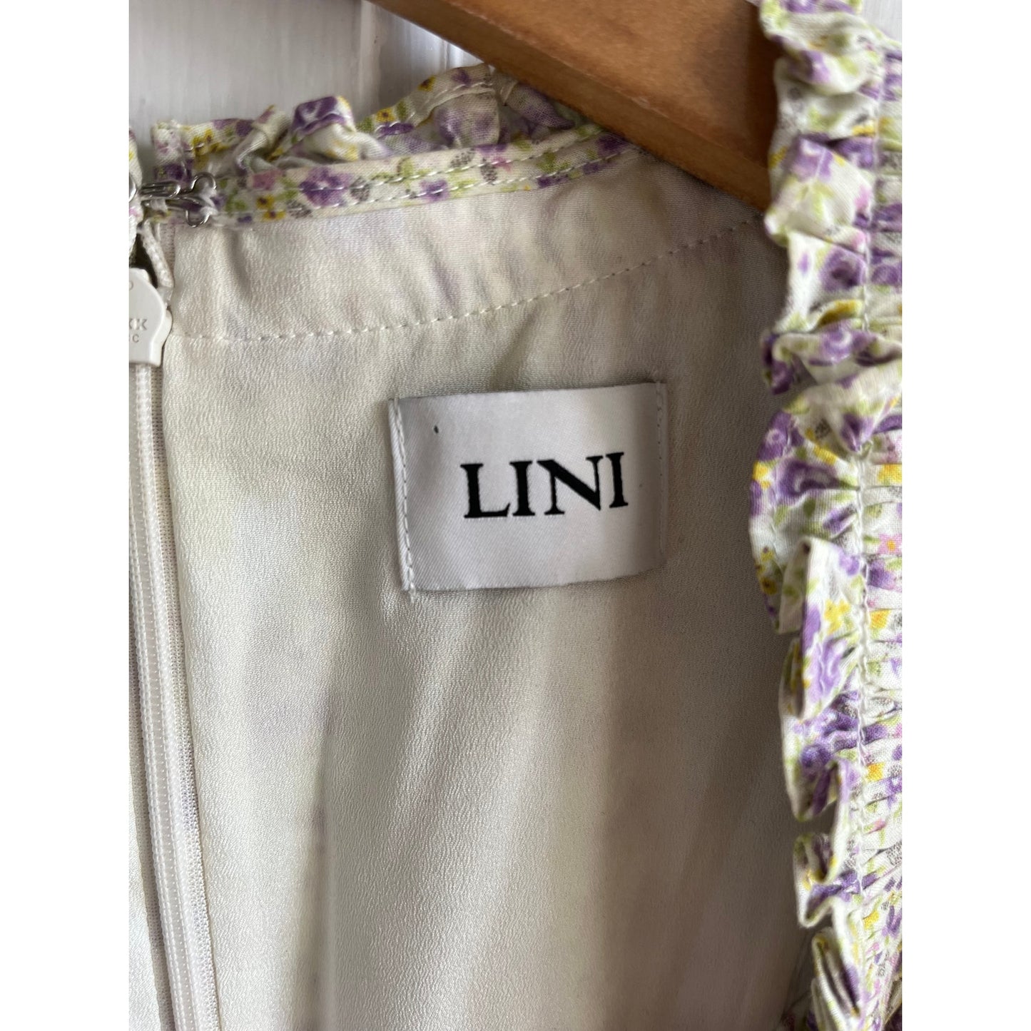 LINI Melissa Floral Mini Dress Ruffle Fit Flare Smocked V-Neck Blue Pink Small