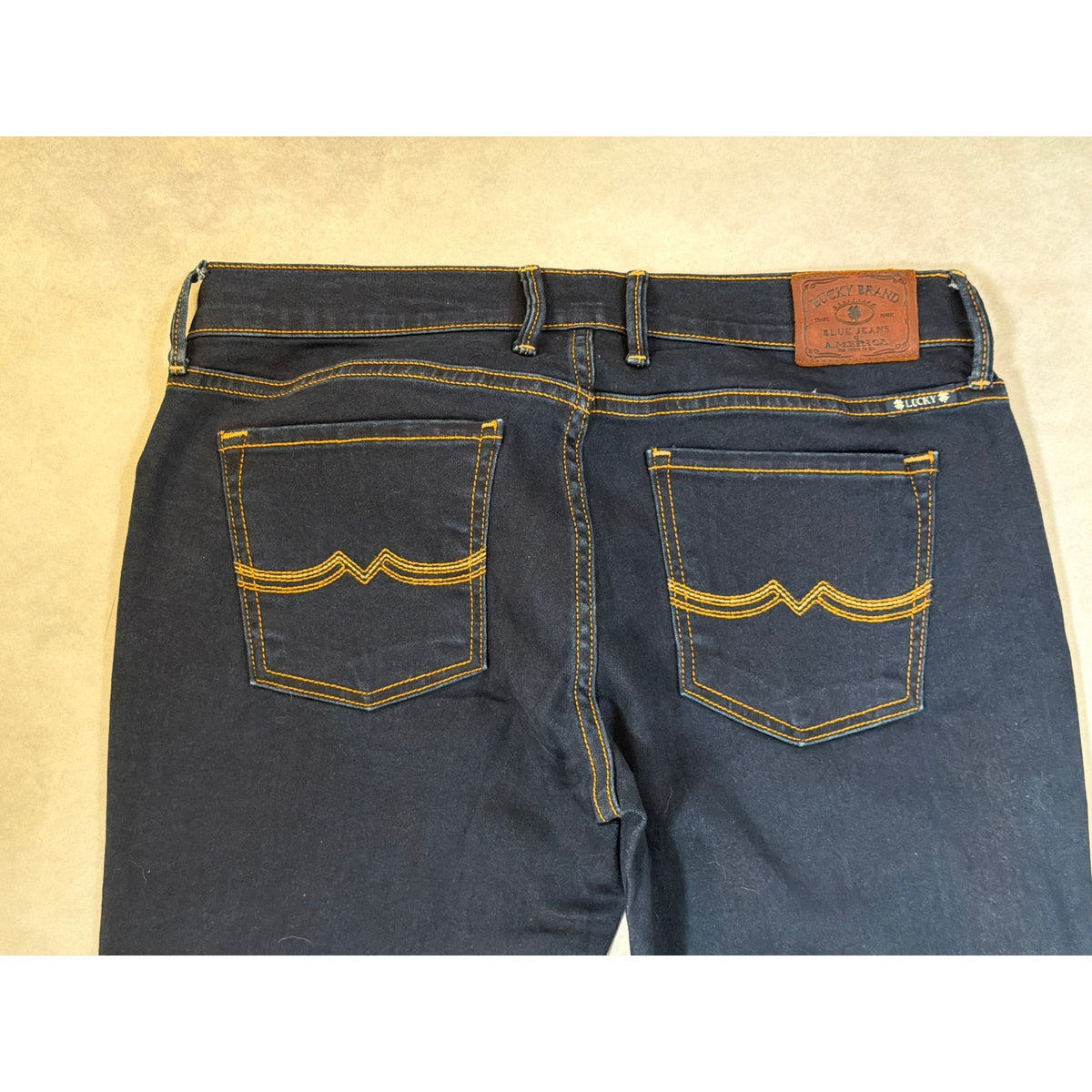 Lucky Brand Size 6/28 Dark Wash Sweet N' Low Jeans